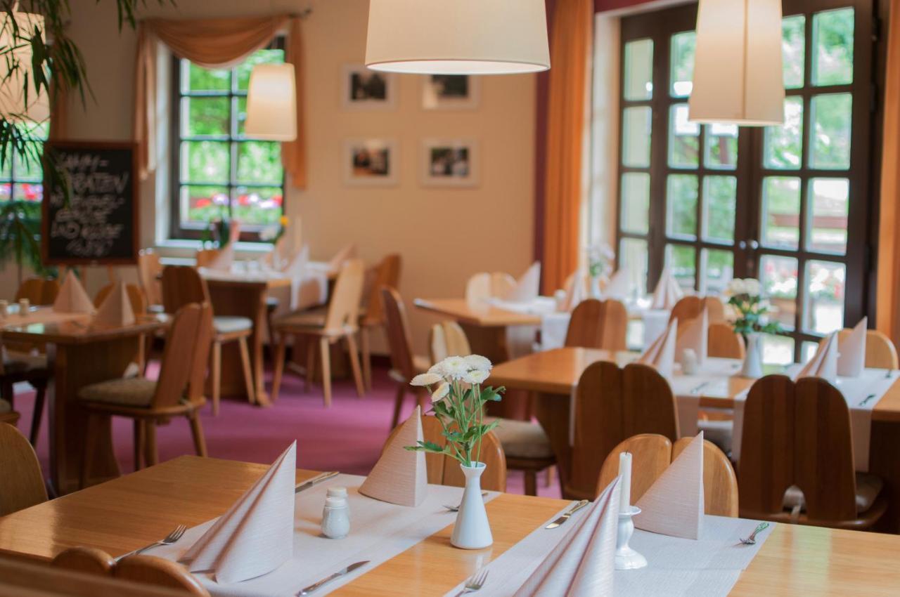 Waldfrieden Waldheim Hotel Luaran gambar